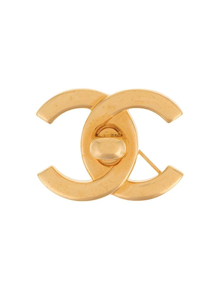 Chanel Vintage Turn-lock Brooch - Gold