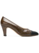 Chanel Vintage Mid-heel Court Shoe - Brown
