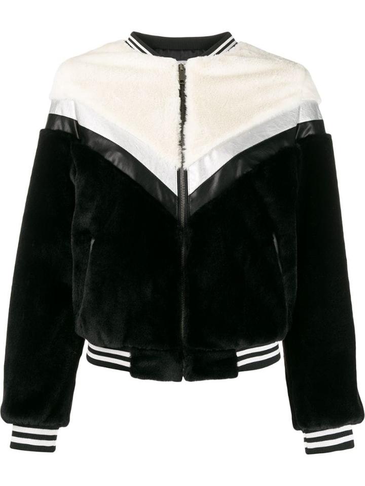 Apparis - Black