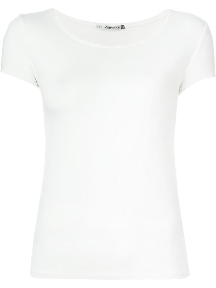 Issey Miyake Round Neck T-shirt, Women's, Size: 2, White, Rayon/polyurethane