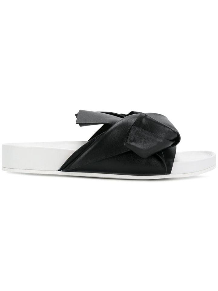 Nº21 Abstract Bow Slides - Black