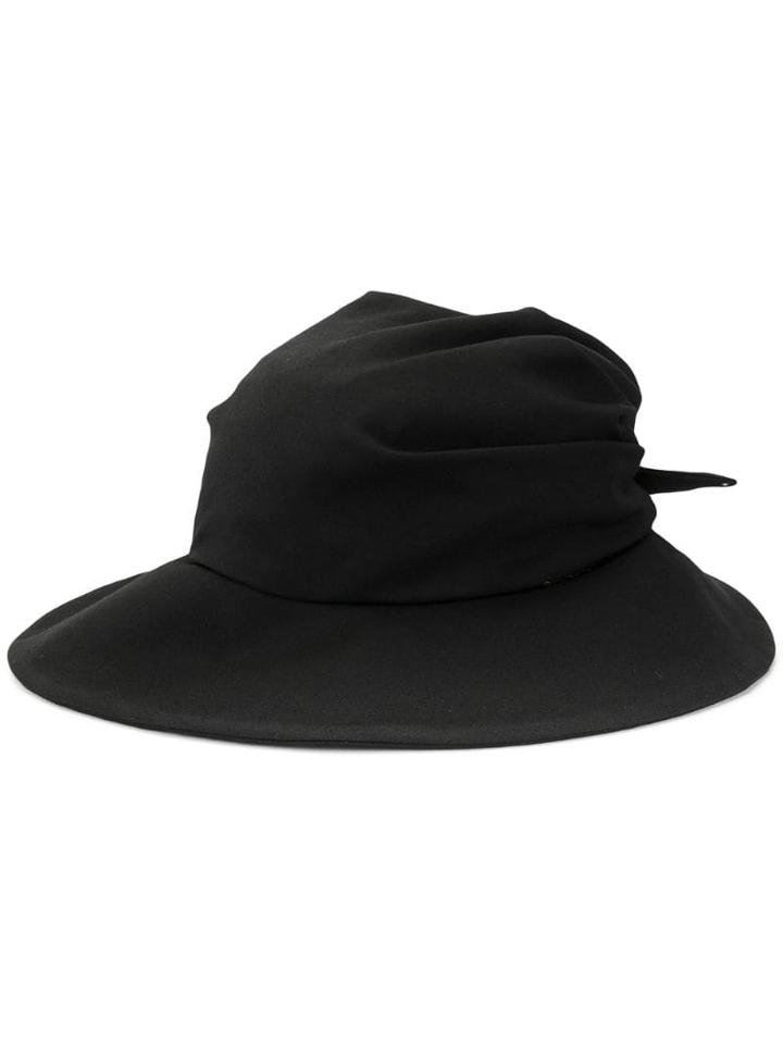 Y's - Black
