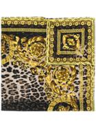 Versace Wild Baroque Print Foulard - Multicolour