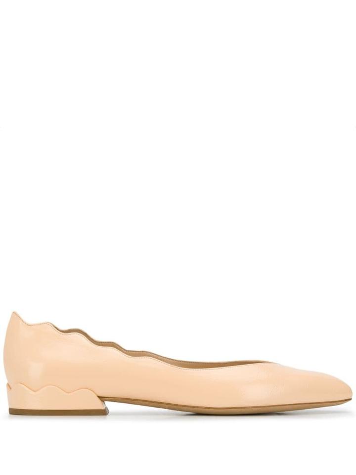 Chloé Scalloped Edge Ballerina Pumps - Pink
