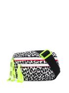 Red Valentino Red(v) Leo Rock Belt Bag - Black
