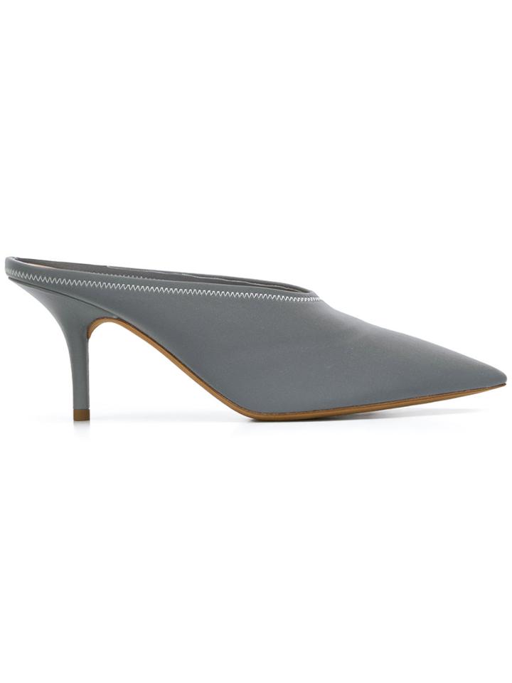 Yeezy Pointed Mid-heel Pumps - Grey