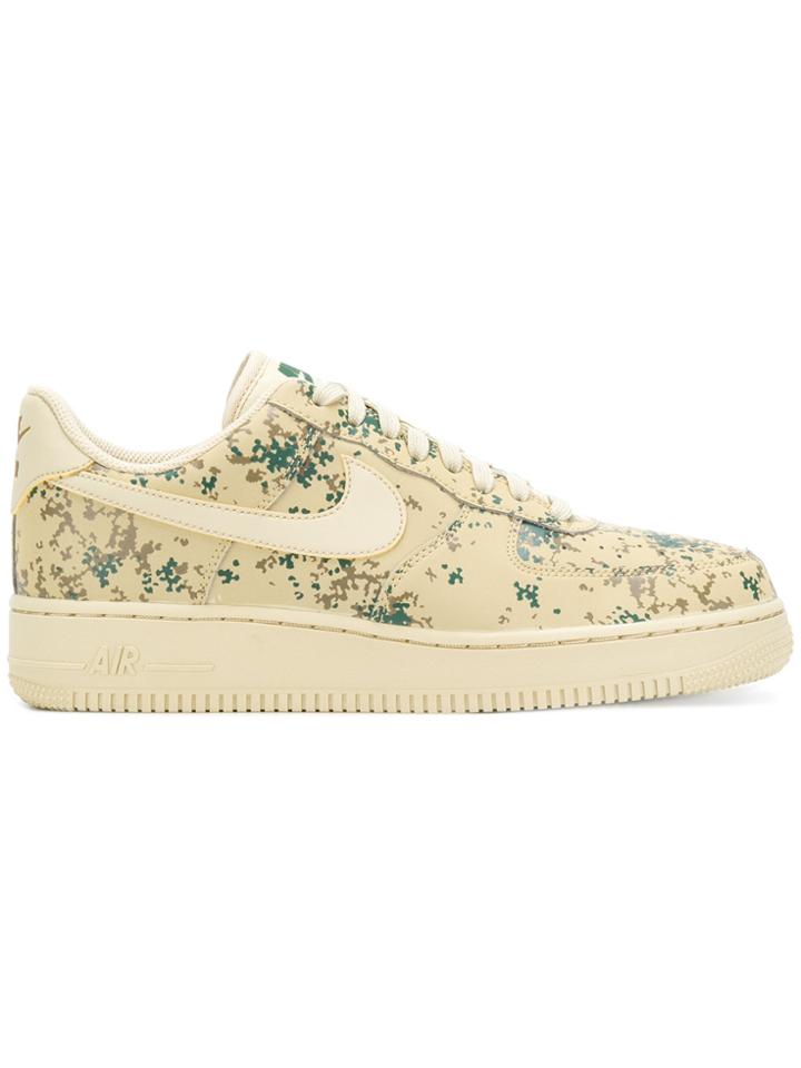 Nike Air Force 1 '07 Low Camo Sneakers - Nude & Neutrals