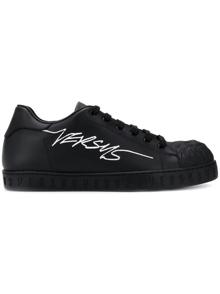 Versus Lion Head Toe Sneakers - Black