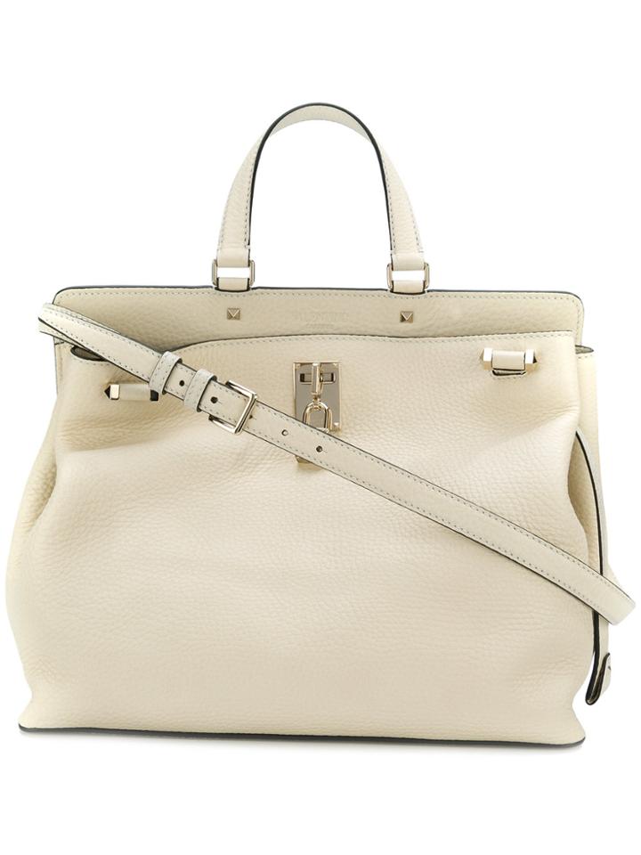 Valentino Valentino Garavani Hooky Tote - Nude & Neutrals