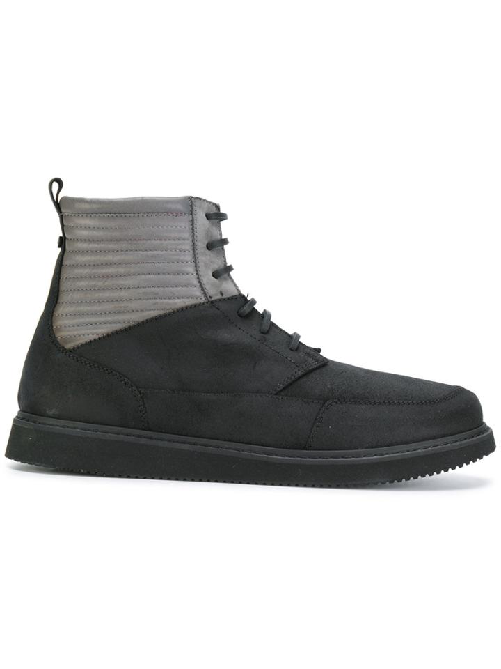 Volta Classic Lace-up Boots - Black