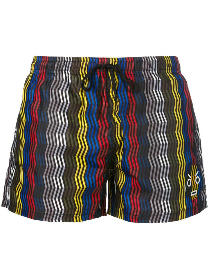 Fendi - Zig-zag Print Swim Shorts - Men - Polyester - 50, Black, Polyester