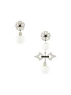 Apm Pearl Pendant Earrings - Metallic