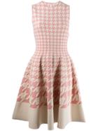 Alexander Mcqueen Houndstooth Print Pleated Dress - White