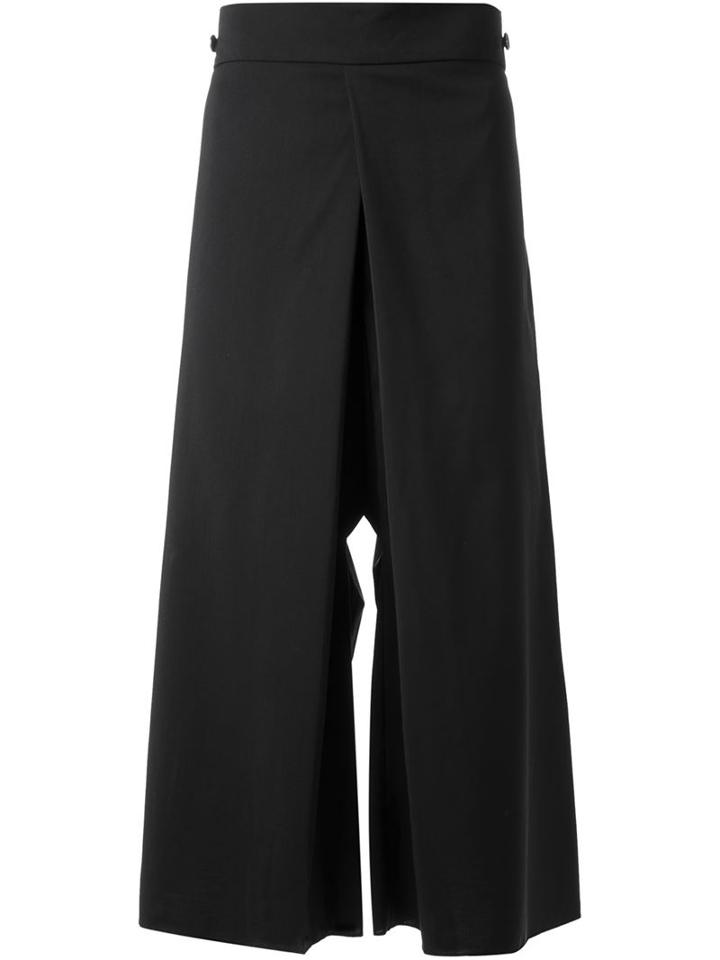 Thamanyah Cropped Faux Skirt Shorts