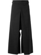 Thamanyah Cropped Faux Skirt Shorts