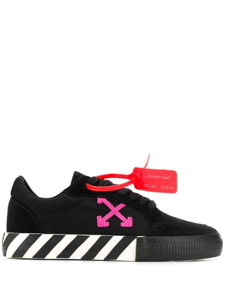 Off-white Cross Patch Logo Sneakers - Black