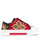 Alexander Mcqueen Low Cut Lace Up Sneaker - Multicolour