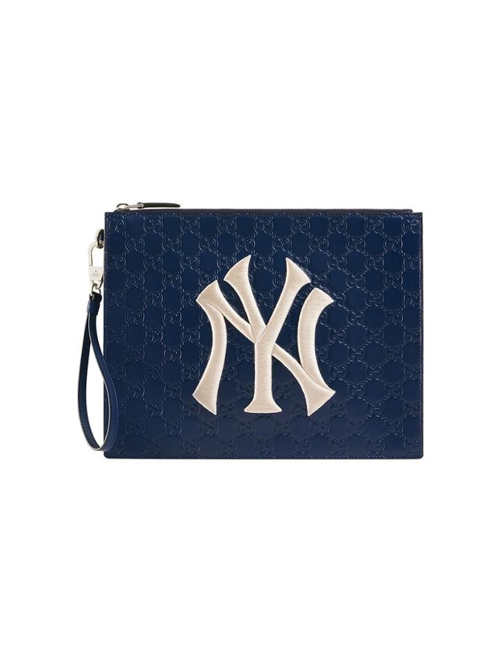 Gucci Leather Pouch With Ny Yankees&trade; Patch - Blue