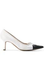 Chanel Pre-owned 2000's Pointed Toe Pumps - White