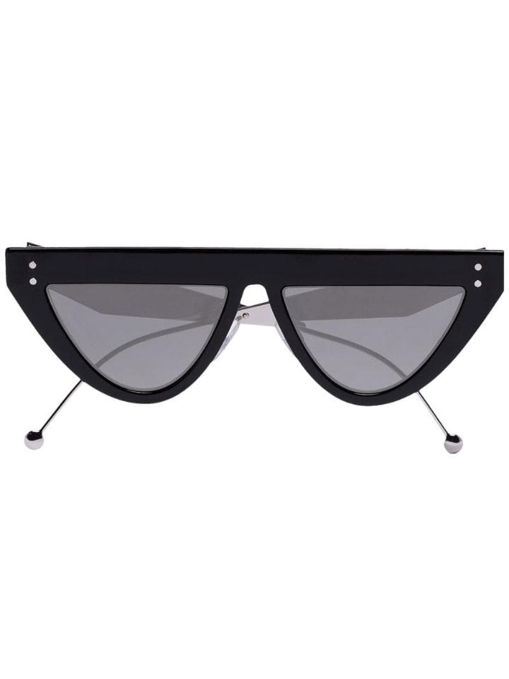 Fendi Eyewear Defender Flat Brow Sunglasses - Black