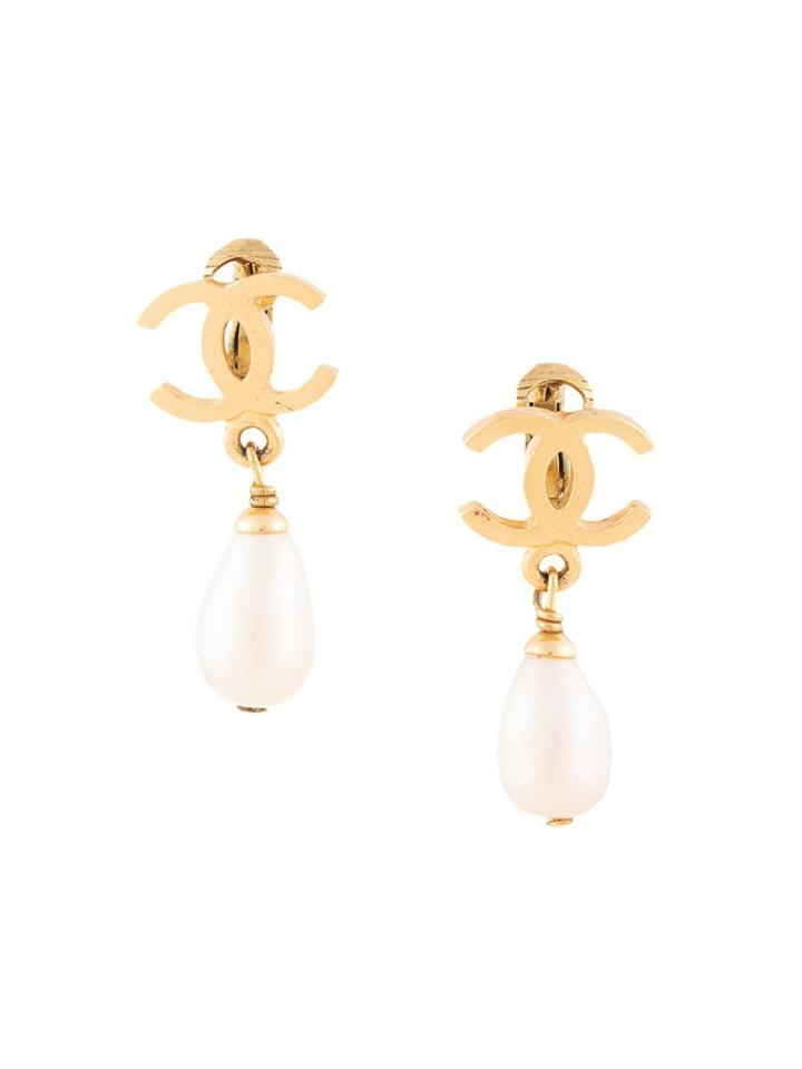 Chanel Vintage Cc Drop Pearl Earrings - Gold