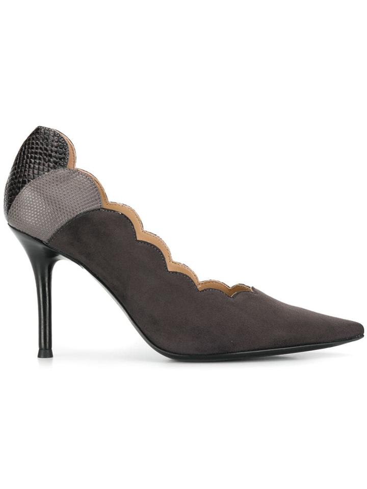Chloé Scalloped Pumps - Black