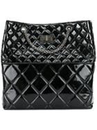 Chanel Pre-owned Diamond Quilted Shoulder Bag - Black