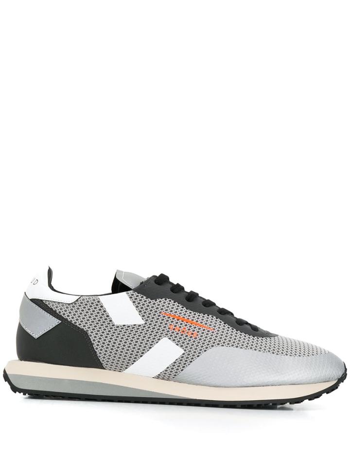 Ghoud Low Top Star Sneakers - Grey