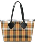Burberry The Giant Reversible Tote - Brown