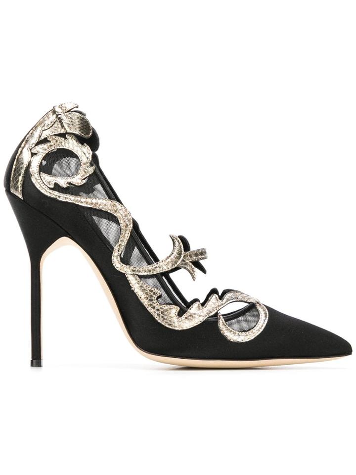 Manolo Blahnik Pitita Carved Pattern Pumps - Black
