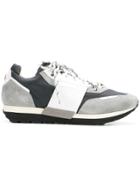 Moncler Haris Sneakers - Grey