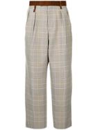 A(lefrude)e Checked Trousers - Grey