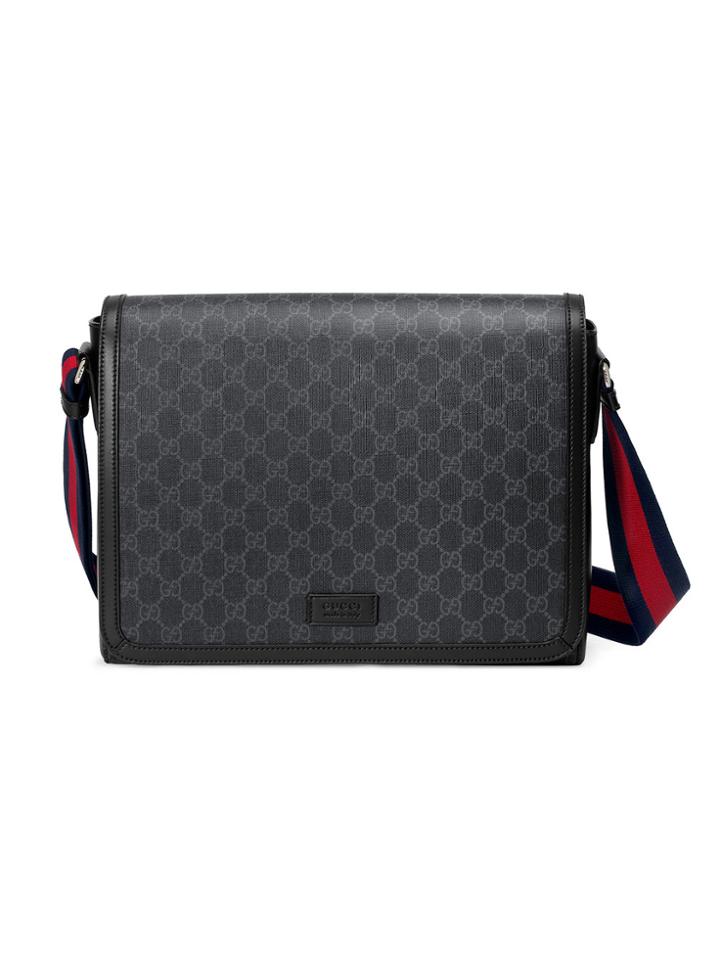 Gucci Gg Supreme Flap Messenger - Black
