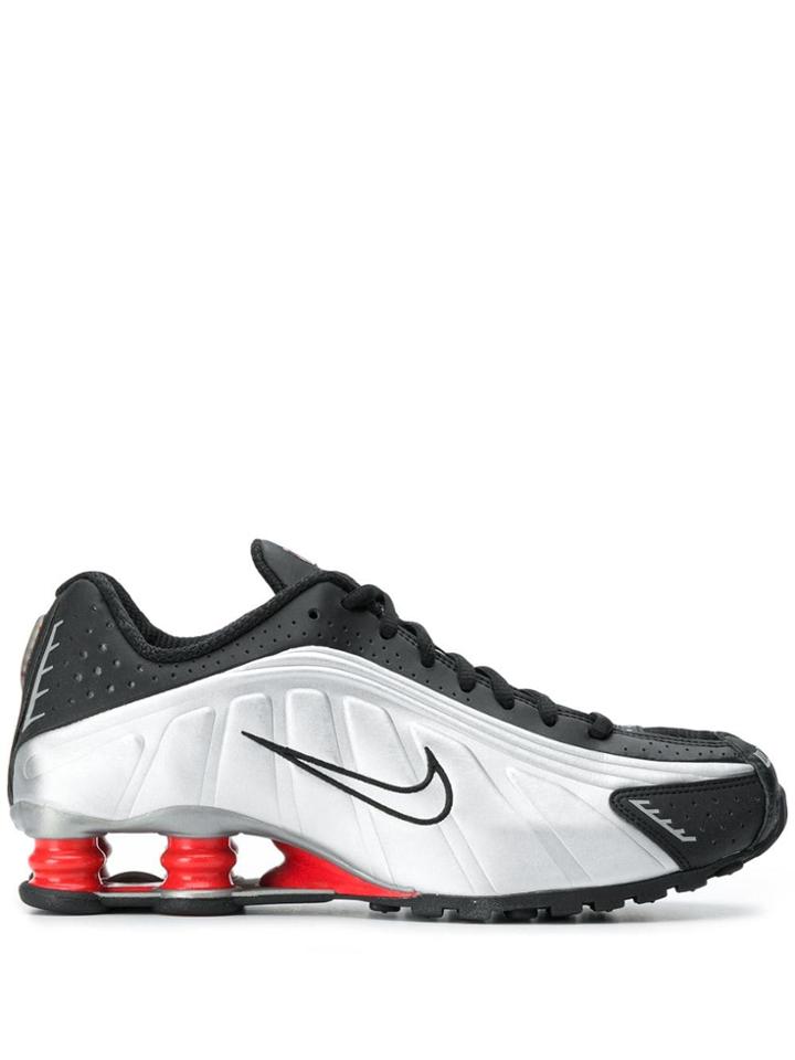 Nike Shox R4 Trainers - Black