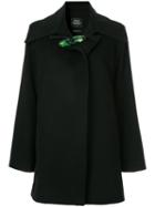 Wynn Hamlyn - Black