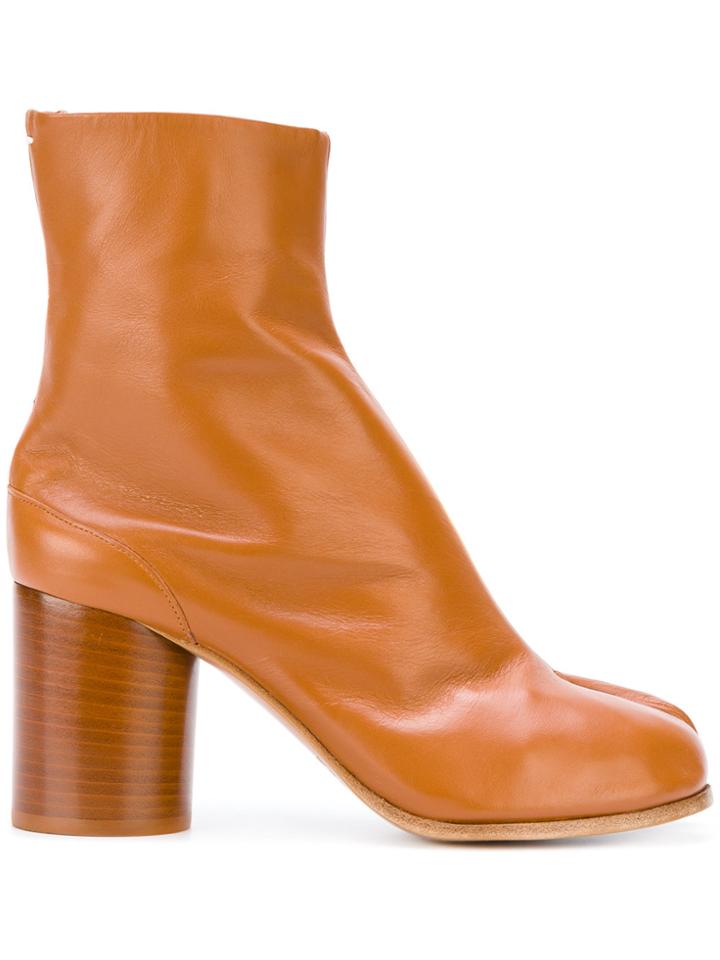 Maison Margiela Tabi Boots - Brown