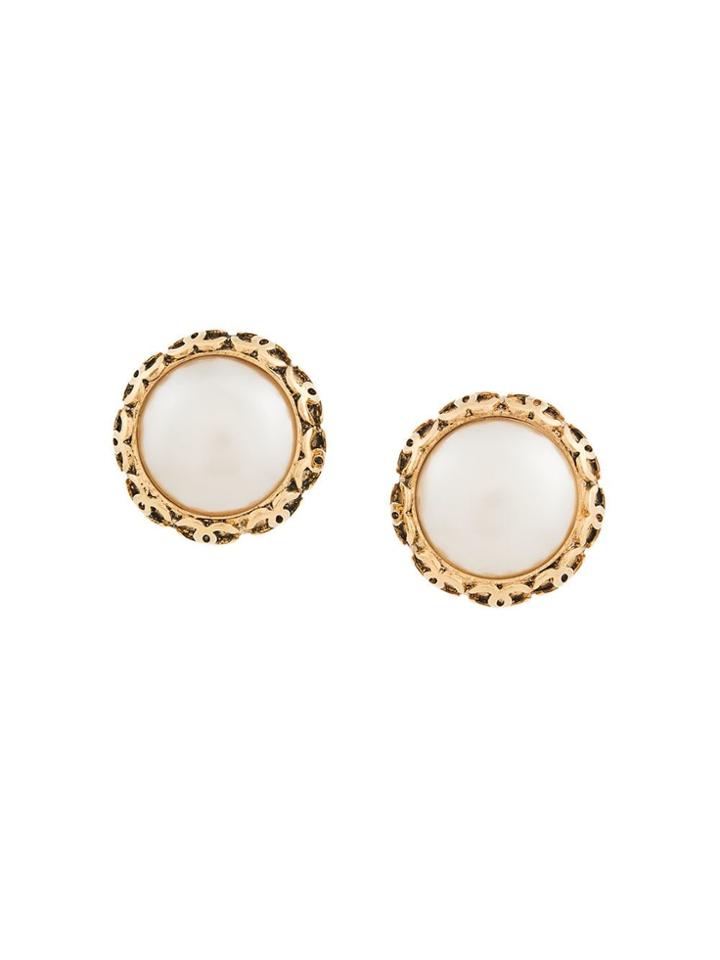 Chanel Vintage Cc Edge Round Earrings - Metallic