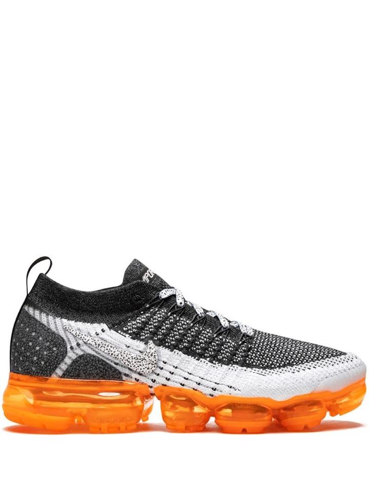 Nike Air Vapormax Flyknit 2 Sneakers - White