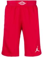 Nike Sportswear Shorts - Red