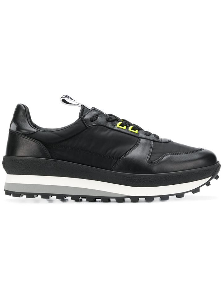 Givenchy Logo Low-top Sneakers - Unavailable