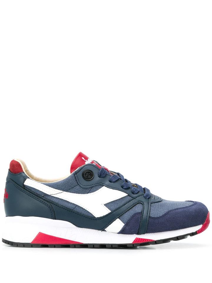 Diadora Logo Embroidered Sneakers - Blue
