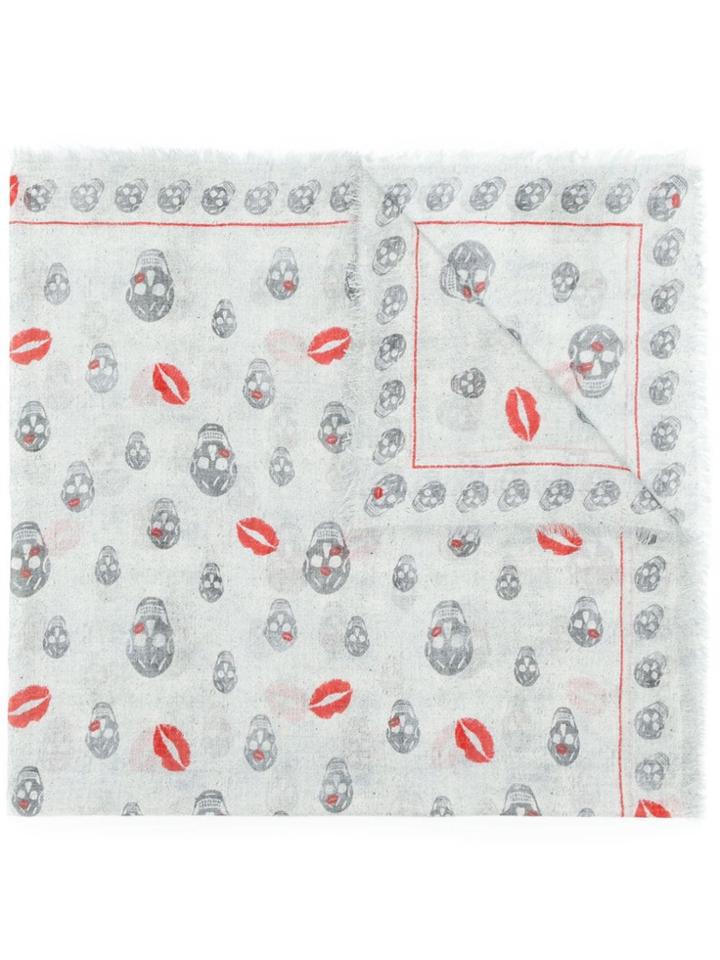 Alexander Mcqueen Skull And Lips Scarf - Grey