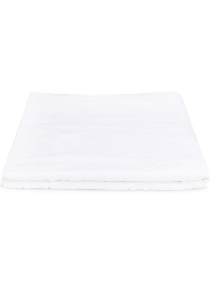 Alexander Mcqueen Skulls Beach Towel - White