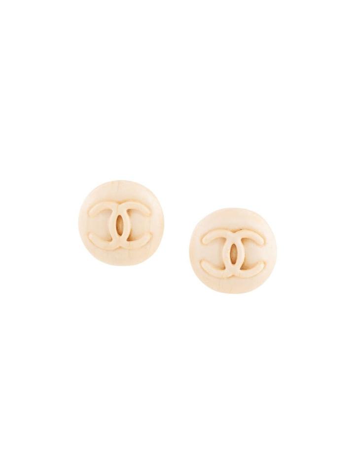 Chanel Vintage Cc Round Earrings - Neutrals