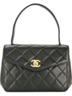 Chanel Vintage Turn-lock V Flap Handbag - Black