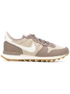 Nike Internationalist Sneakers - Nude & Neutrals