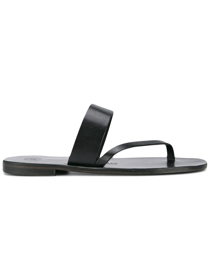Álvaro Black Alberto Leather Sandals