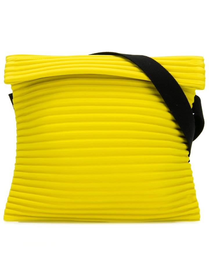 Homme Plissé Issey Miyake Pleated Shoulder Bag - Yellow