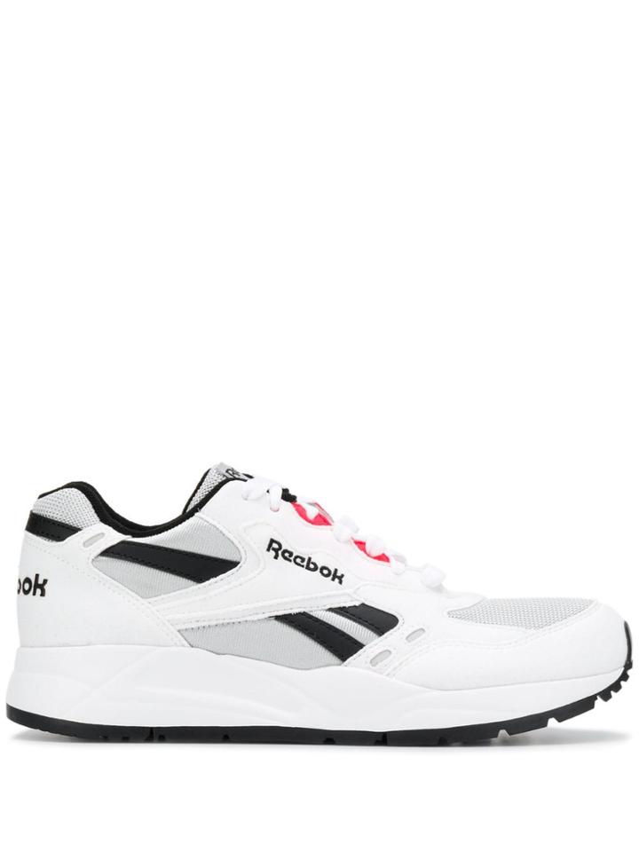 Reebok Bolton Essential Sneakers - White