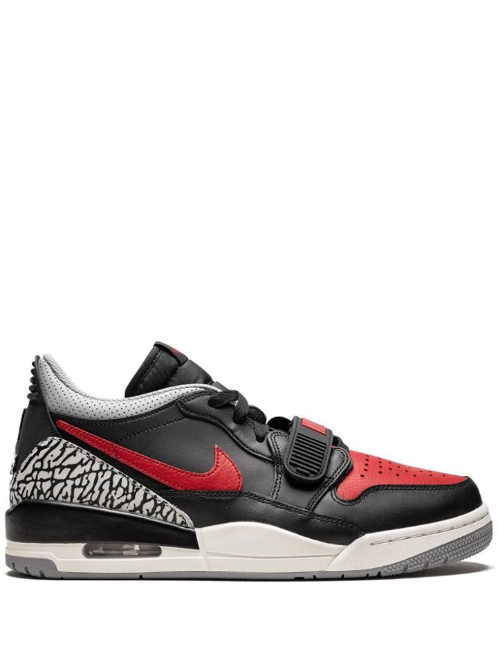 Jordan Air Jordan Legacy 312 Low Top Sneakers - Black